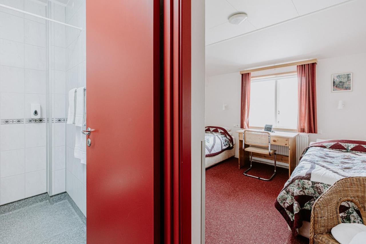Narfastadir Guesthouse Laugar  Exteriör bild